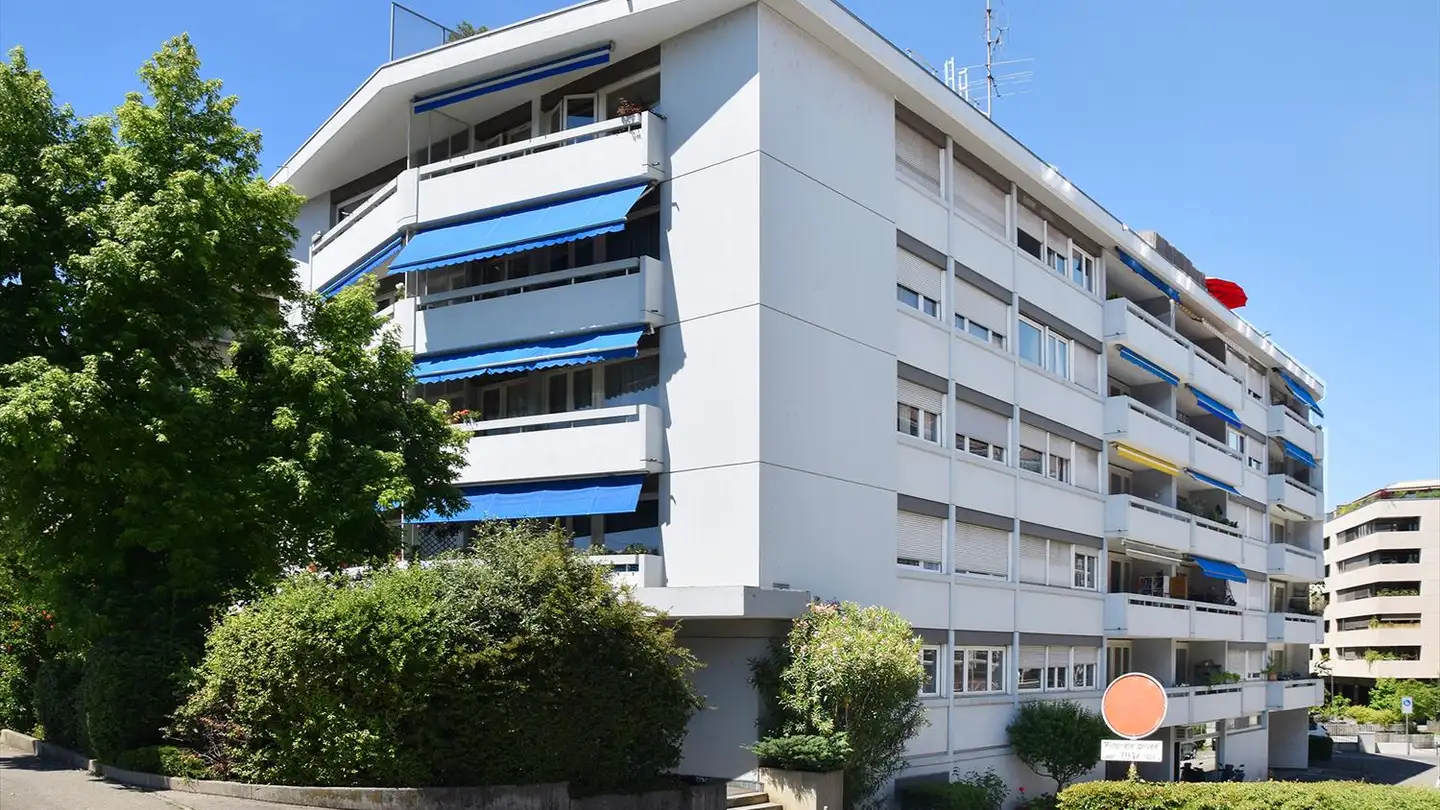 Appartement à louer - Rue Des Moraines 11, 1227 Carouge GE