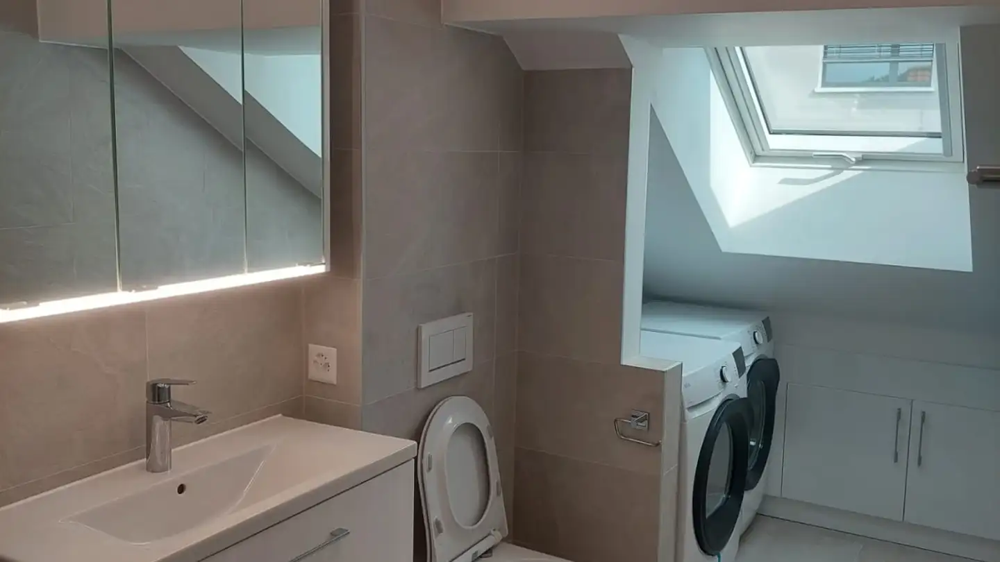 Wohnung mieten - Route De La Péralla 98, 1618 Châtel-St-Denis - Foto 2