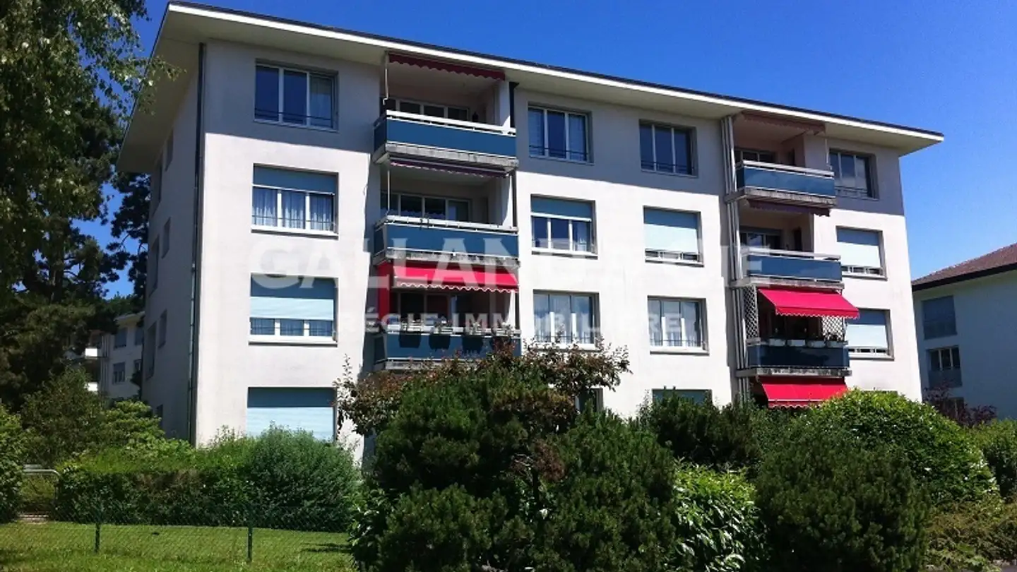 Parkplatz im Freien mieten - Chemin De La Fontanettaz 13, 1009 Pully