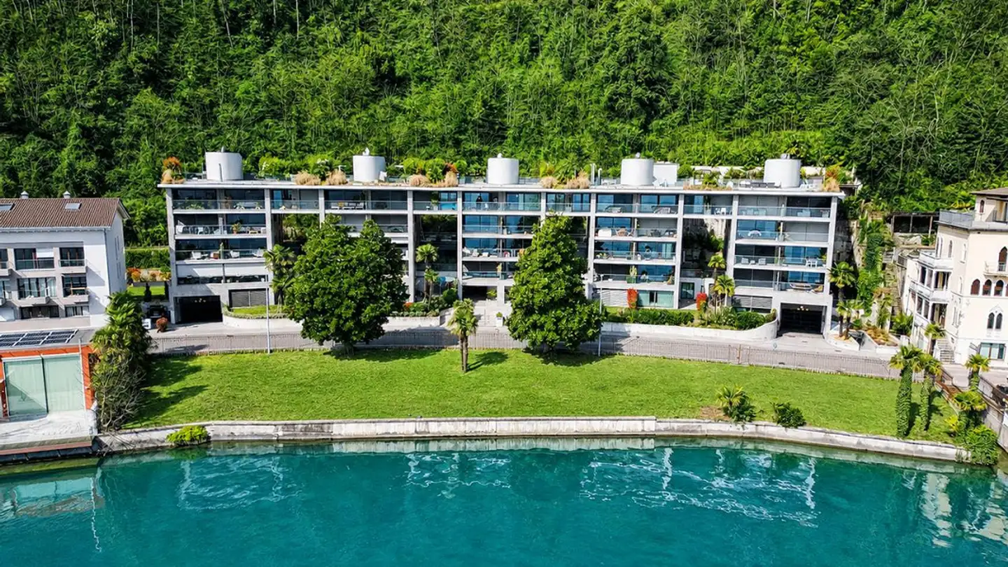 Apartment for sale - Lungolago Giuseppe Motta 42b, 6815 Melide