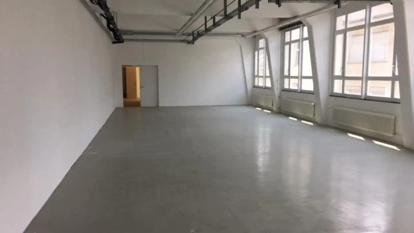Office space for rent - Dorfstrasse 6a, 8484 Weisslingen - Photo 2