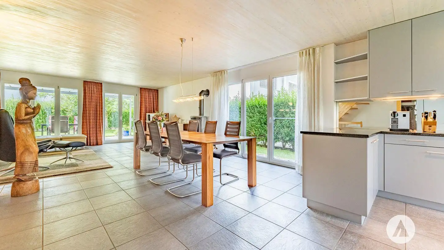 Semi-detached house for sale - Stationsstrasse 15, 3628 Uttigen