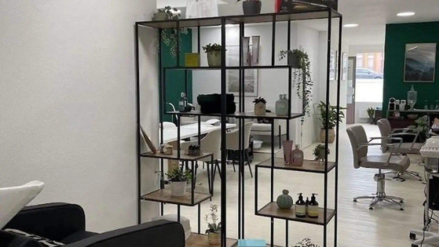 Shop for rent - Rorschacher Strasse 240, 9016 St. Gallen - Photo 2