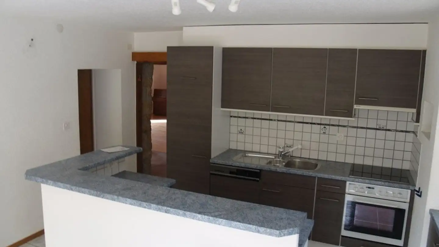 Apartment for rent - Rue des Moulins 32, 2105 Travers - Photo 3