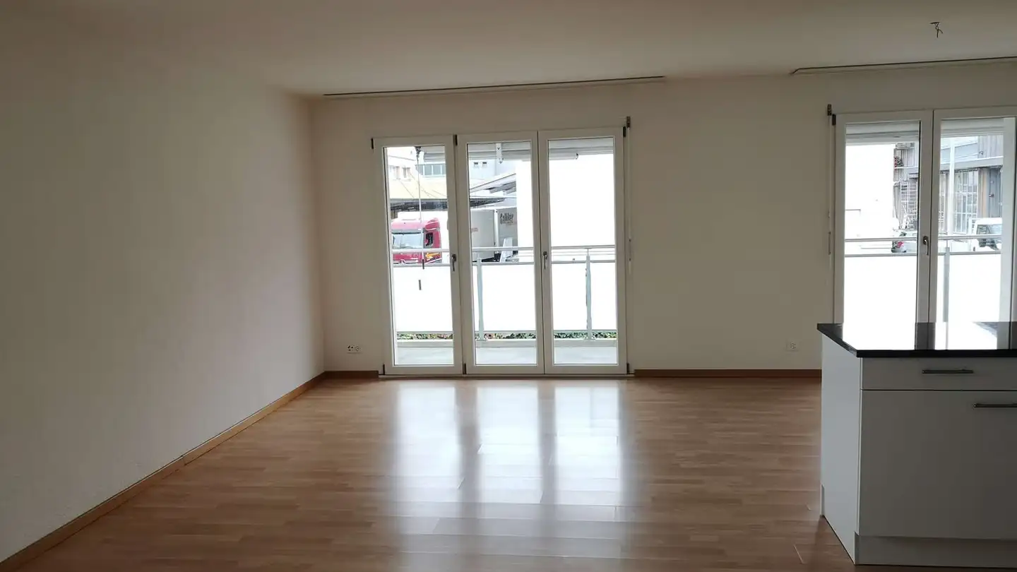 Apartment for rent - Pfäffikerstrasse 34, 8335 Hittnau - Photo 2