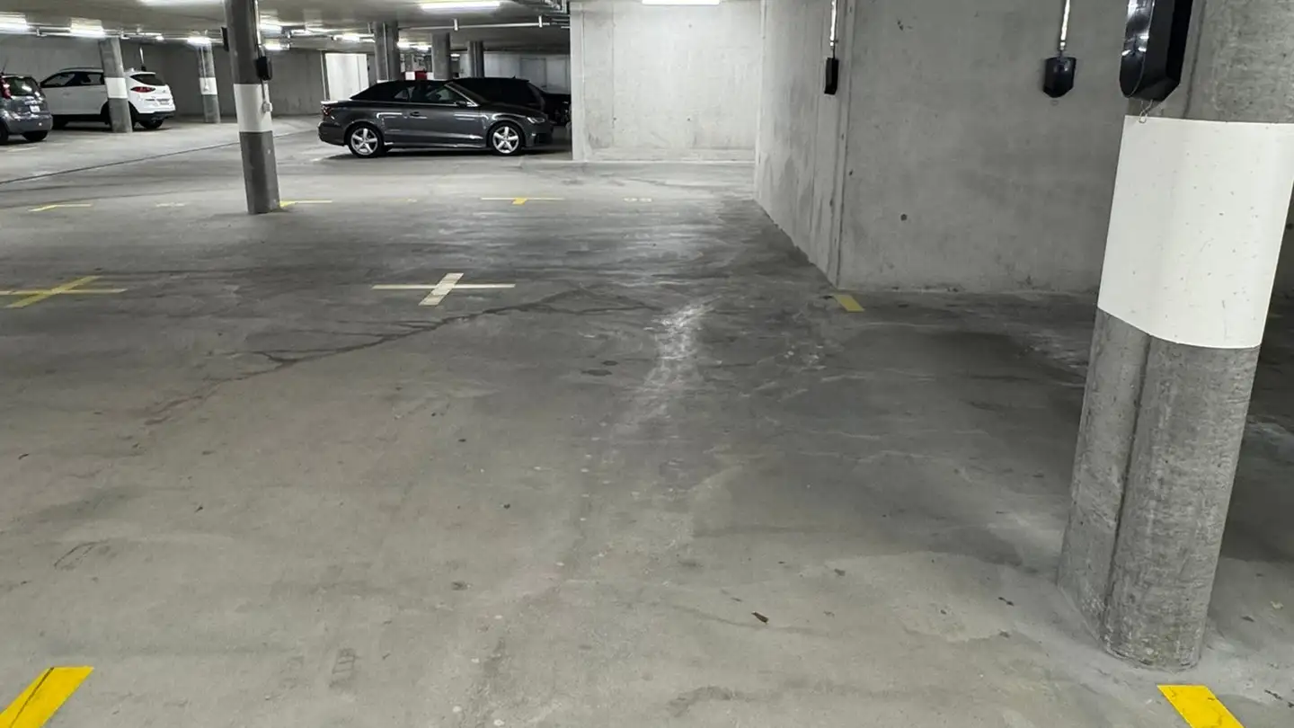 Parcheggio sotterraneo in affitto - Beundengasse 22i, 3250 Lyss - Foto 4