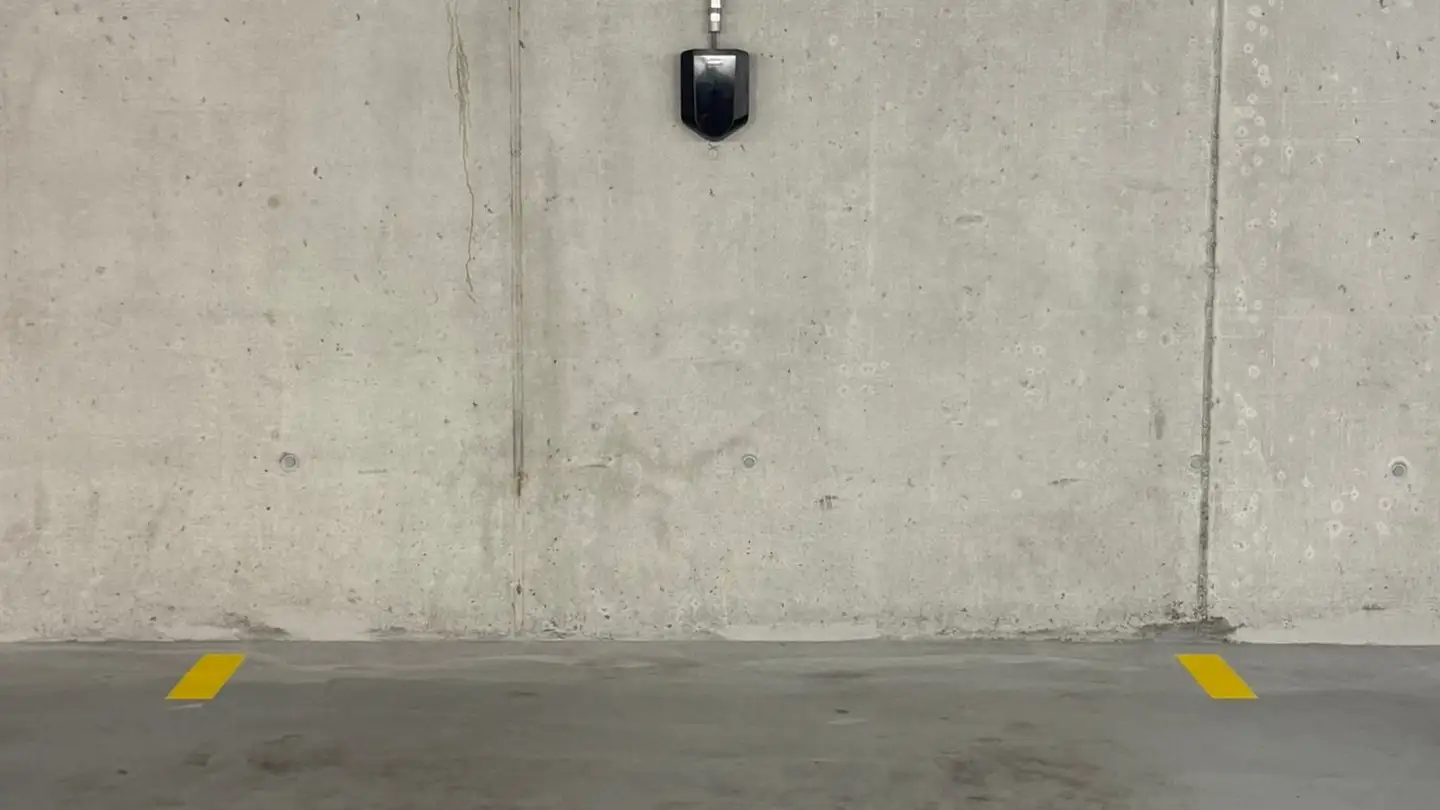 Parcheggio sotterraneo in affitto - Beundengasse 22i, 3250 Lyss - Foto 3