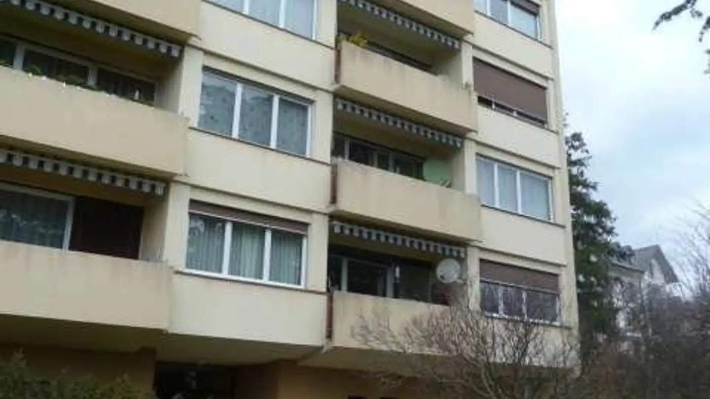 Single garage for rent - Rue De Port-Roulant 34, 2000 Neuchâtel