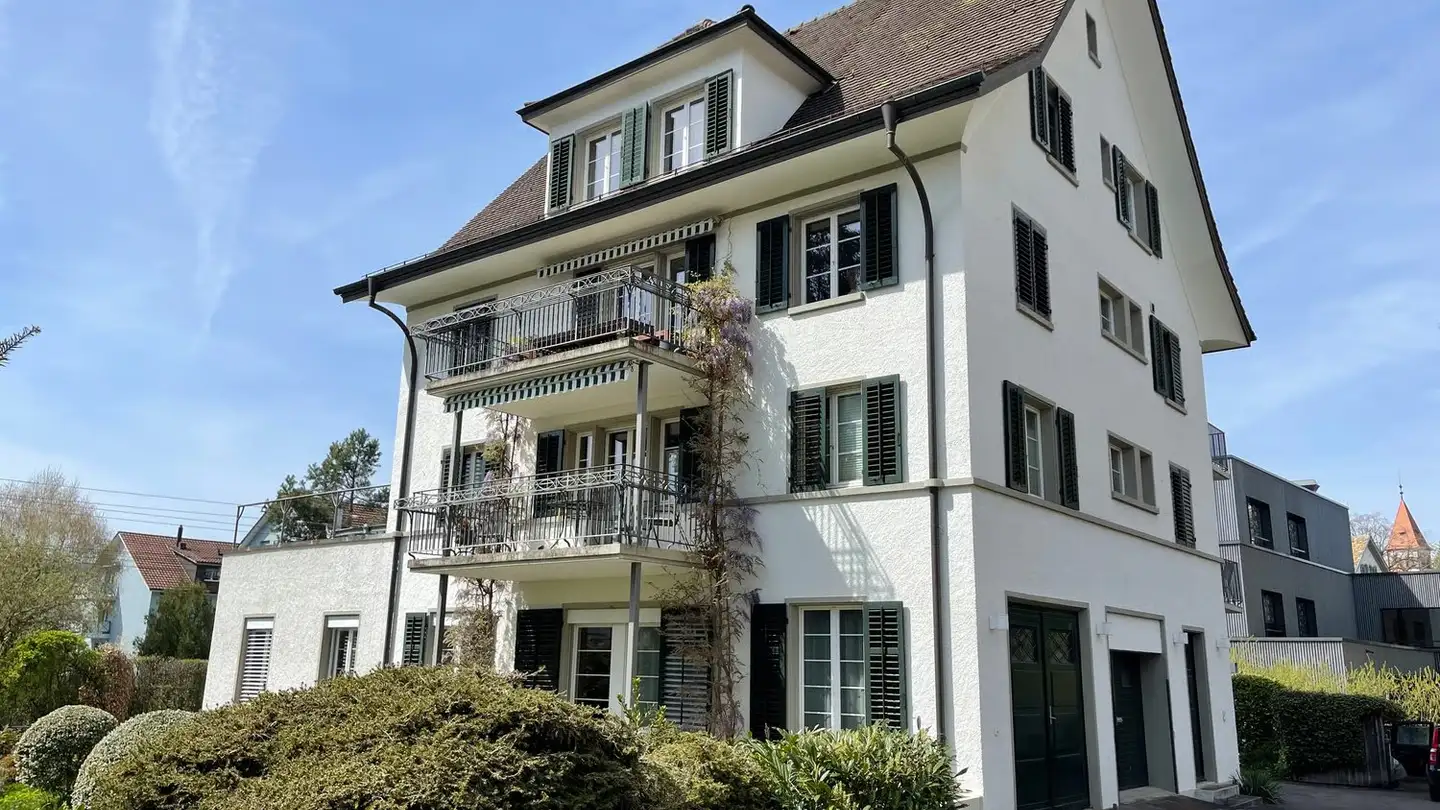 Wohnung mieten - Untere Heslibachstrasse 14, 8700 Küsnacht ZH