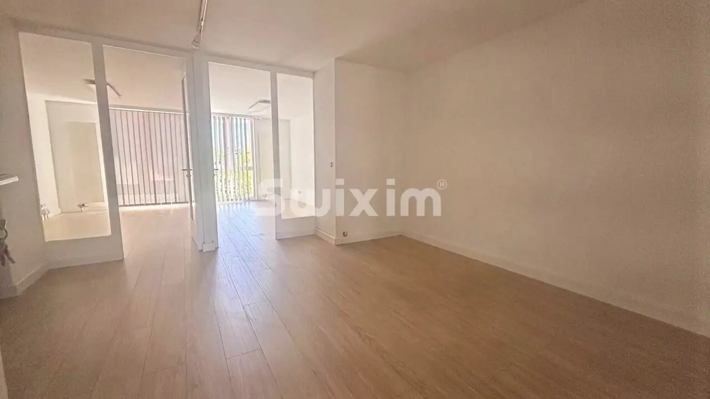 Office space for rent - Route De Saint-Julien 129, 1228 Plan-les-Ouates