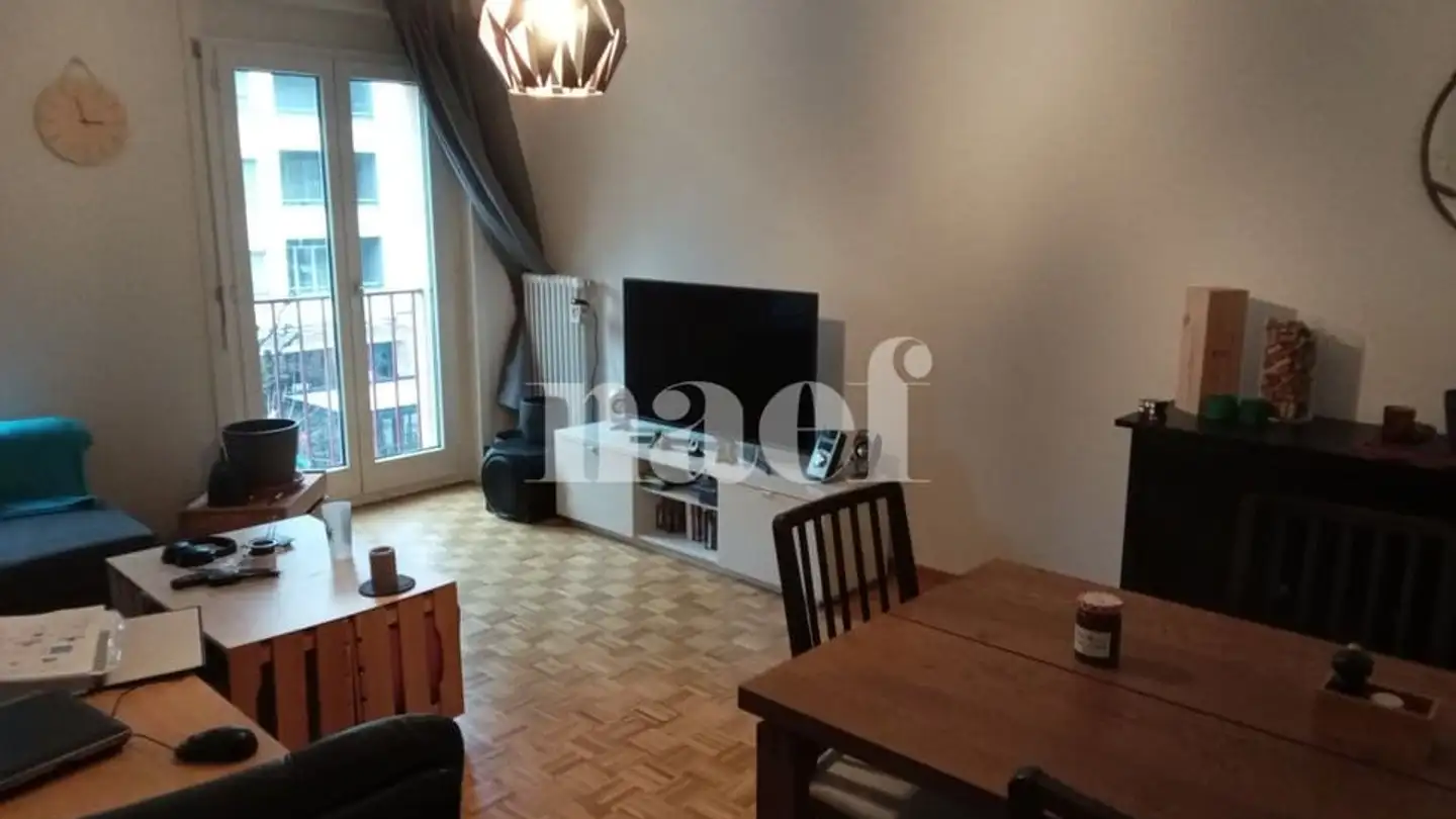 Appartement à louer - Rue Jacques-Louis-De-Pourtalès 2, 2000 Neuchâtel - Photo 2