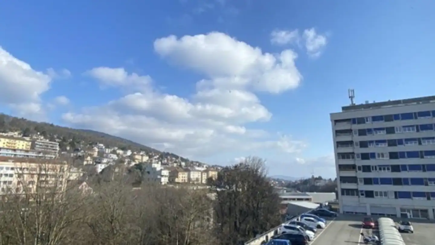 Immeuble mixte à louer - 2000 Neuchâtel