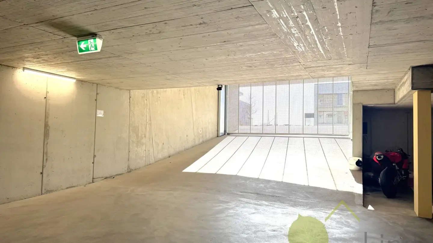 Tiefgaragenstellplatz mieten - Bachstrasse, 5453 Remetschwil - Foto 2