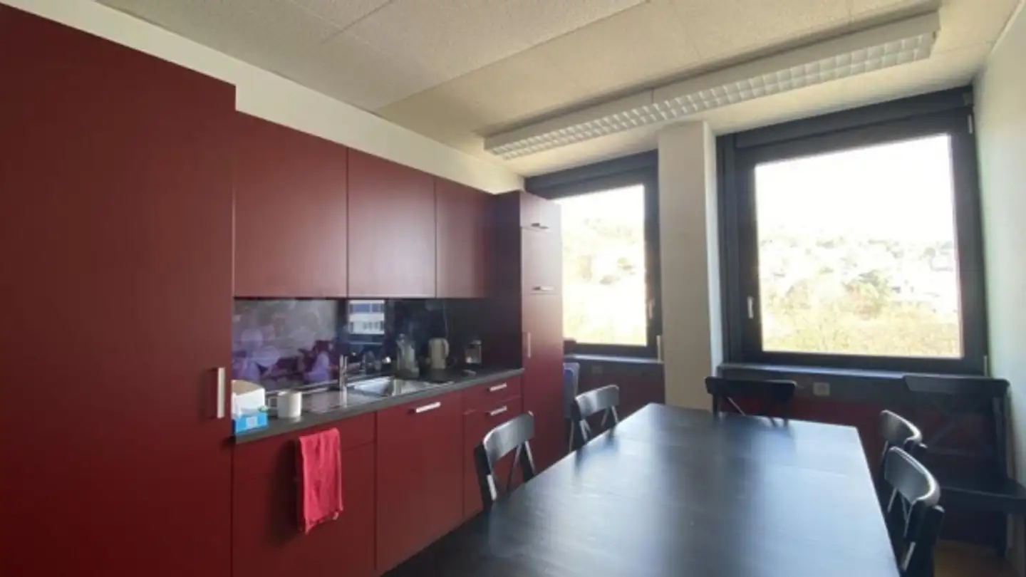 Commercial for rent - Rue Des Mille-Boilles 2, 2000 Neuchâtel - Photo 4