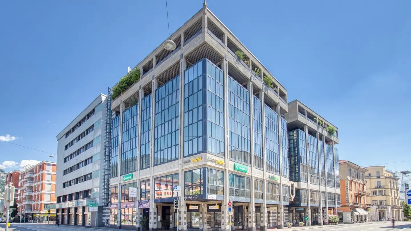 Office space for rent - Viale Stefano Franscini 40, 6900 Lugano