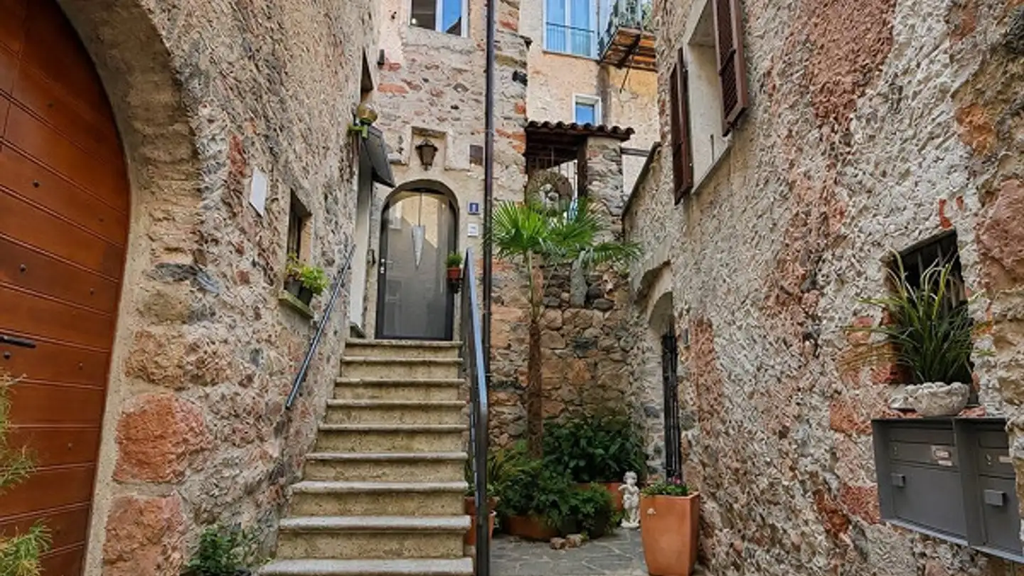 Wohnung mieten - Strecia Dal Lambicch 2, 6922 Morcote