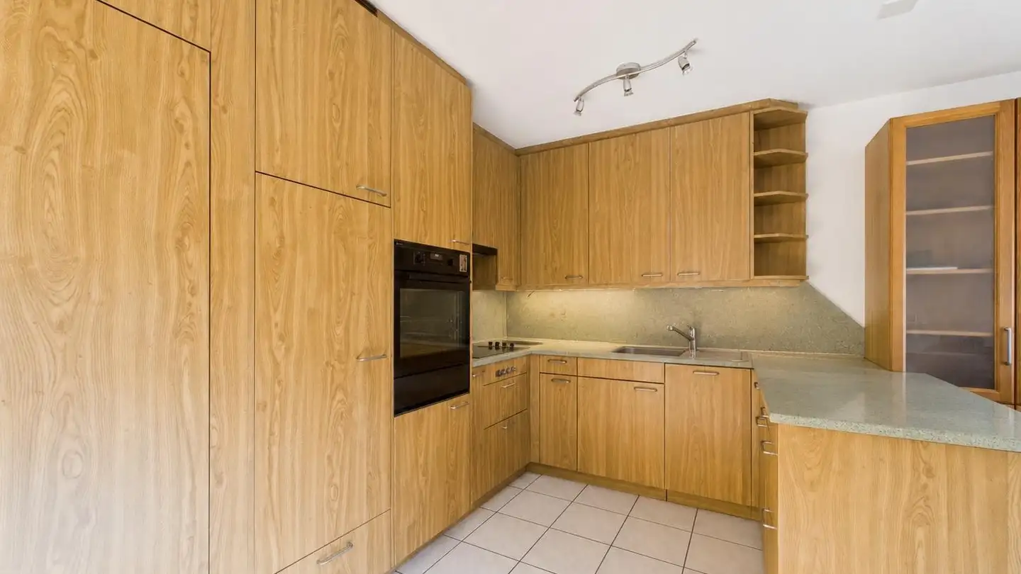 Stepped house for sale - 6809 Medeglia - Photo 4