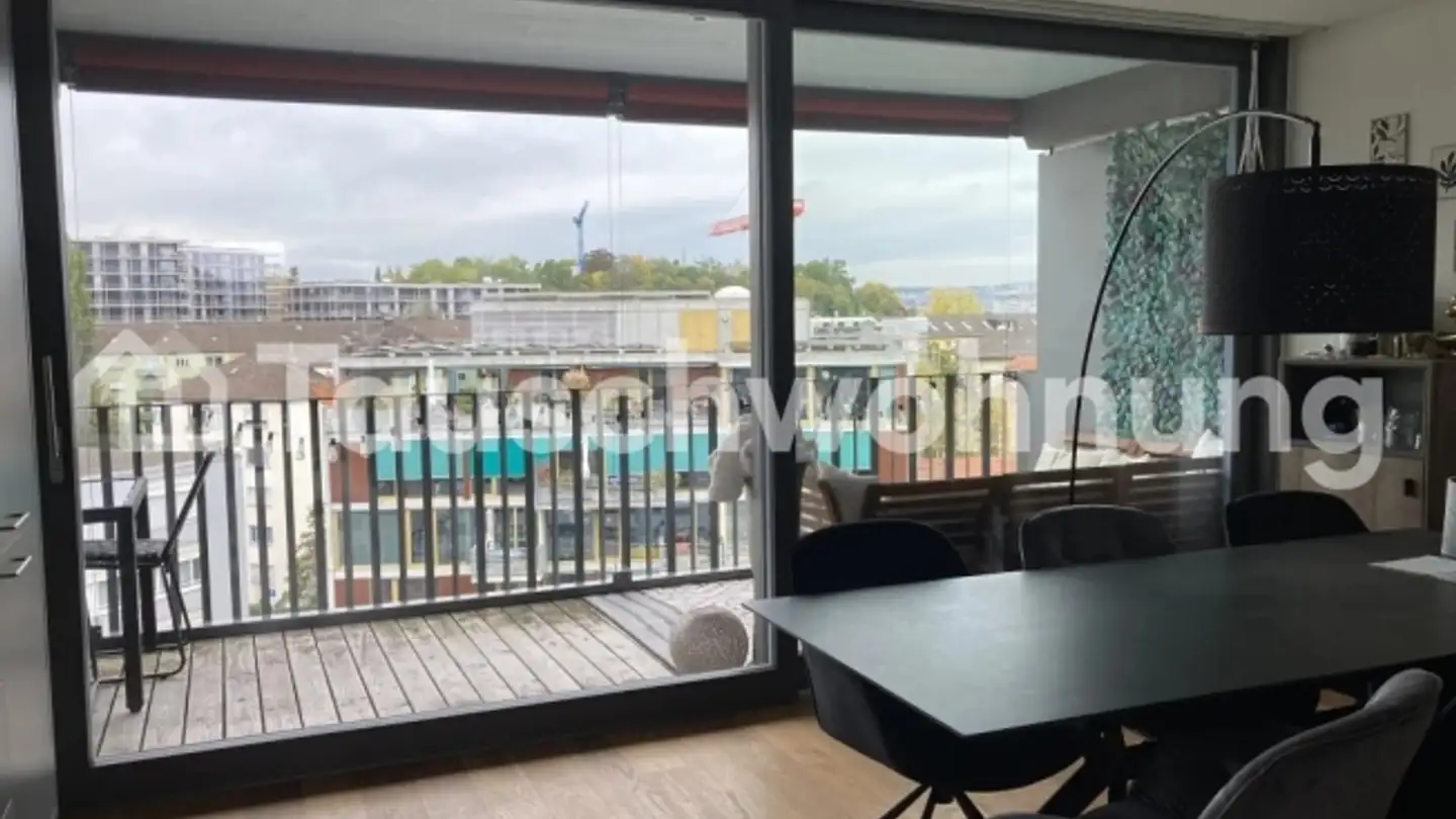 Appartement à louer - 8045 Zürich