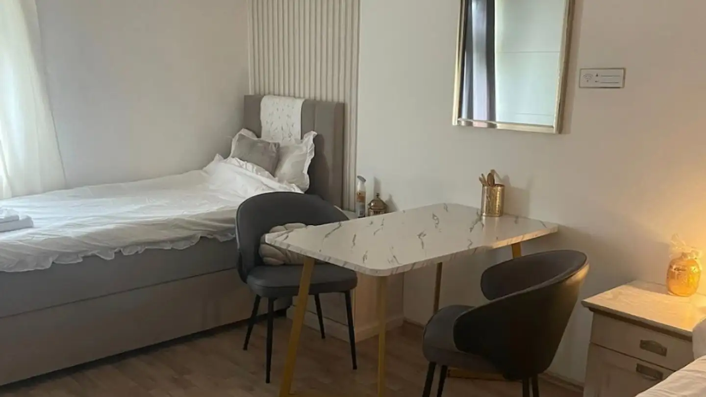 Chambre à louer - 8001 Zürich - Photo 4