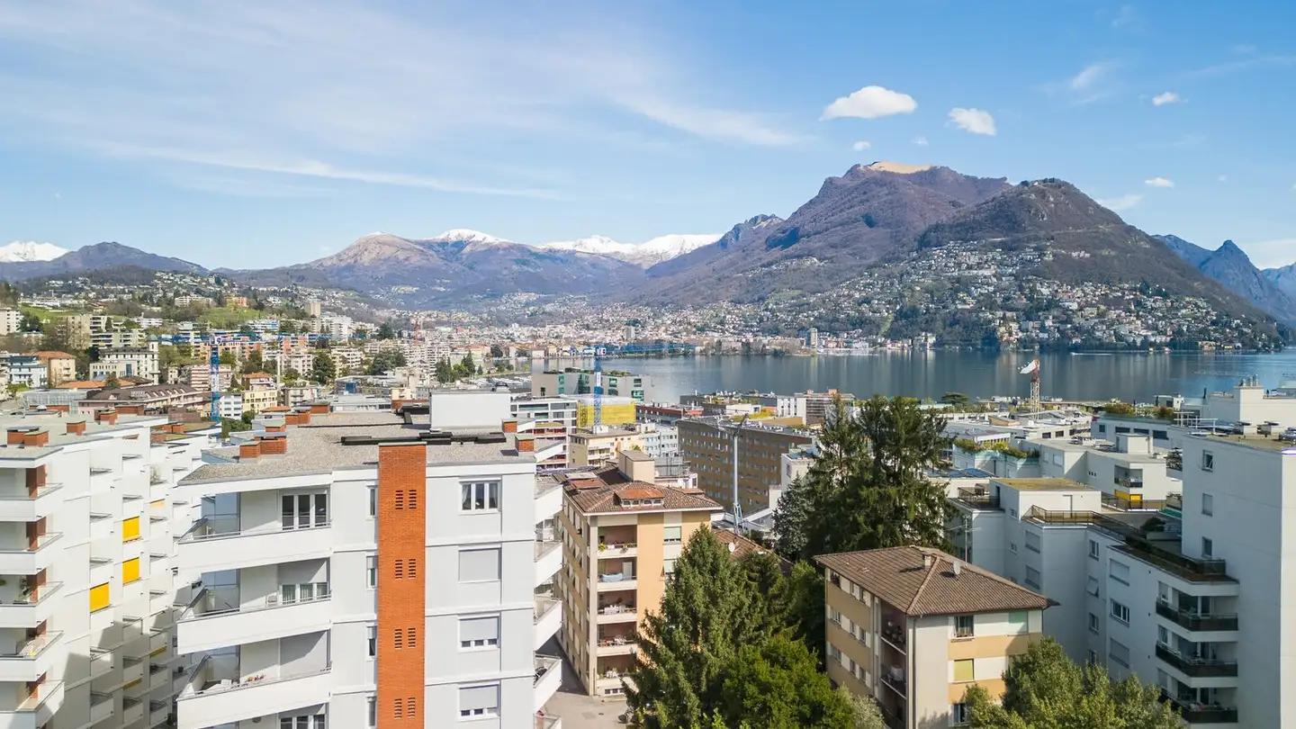 Wohnung kaufen - Riva Paradiso, 6900 Paradiso