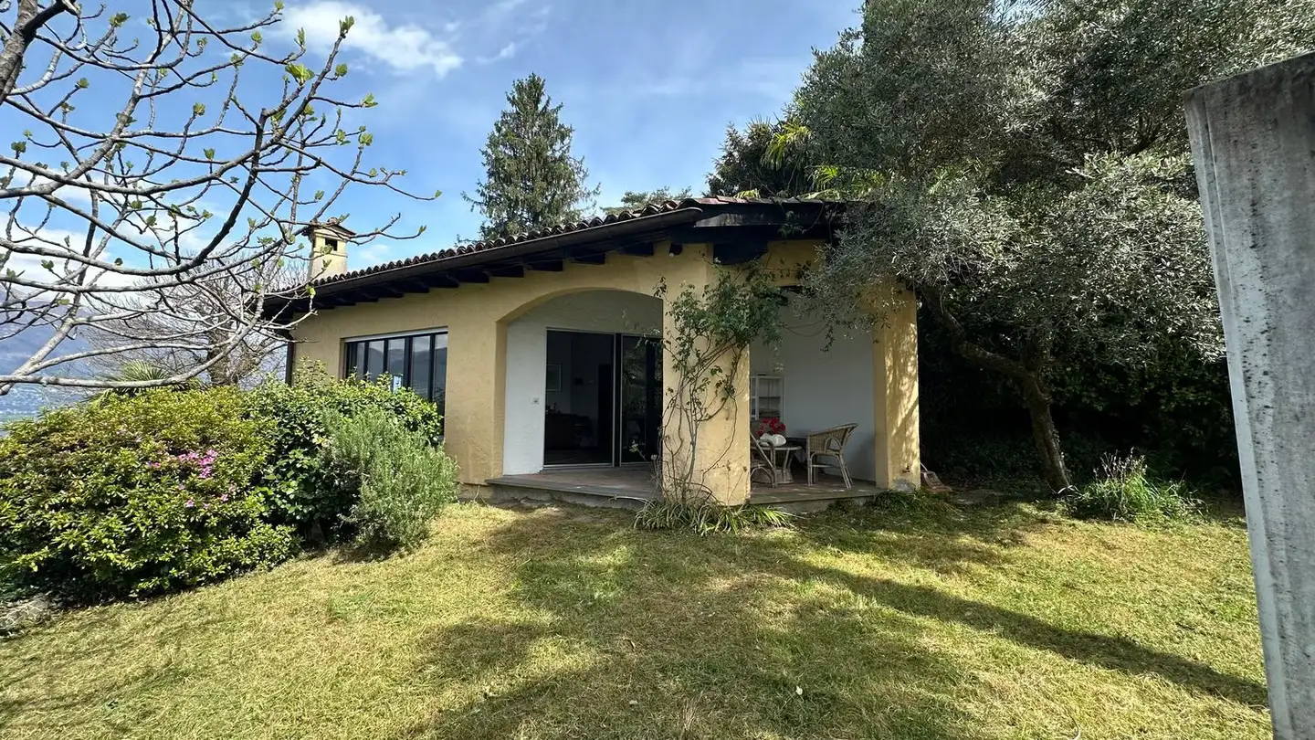 Casa singola in vendita - Via Sant'abbondio 32, 6577 Ranzo