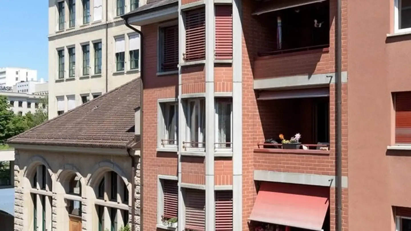 Tiefgaragenstellplatz mieten - Breisacherstrasse 132, 4057 Basel