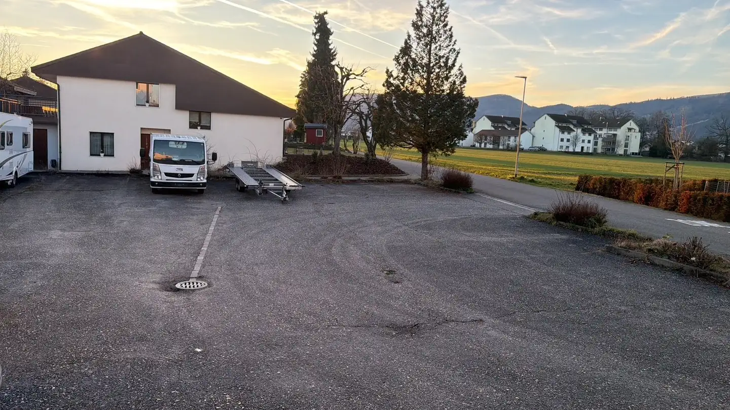 Outdoor parking space for rent - Risweg 1, 4624 Härkingen