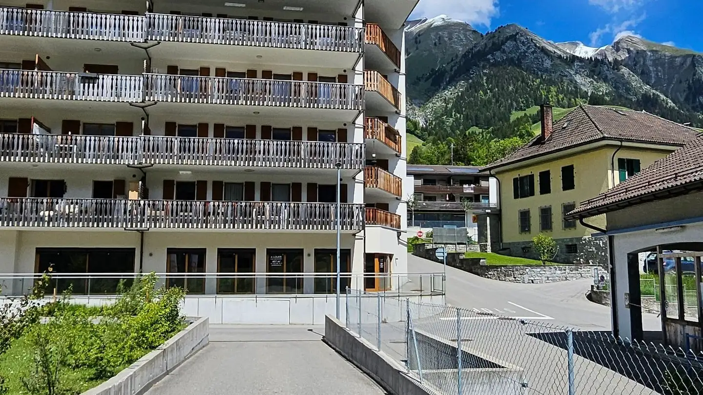 Arcade for rent - Grand Rue 86, 1660 Château-d'Oex - Photo 3