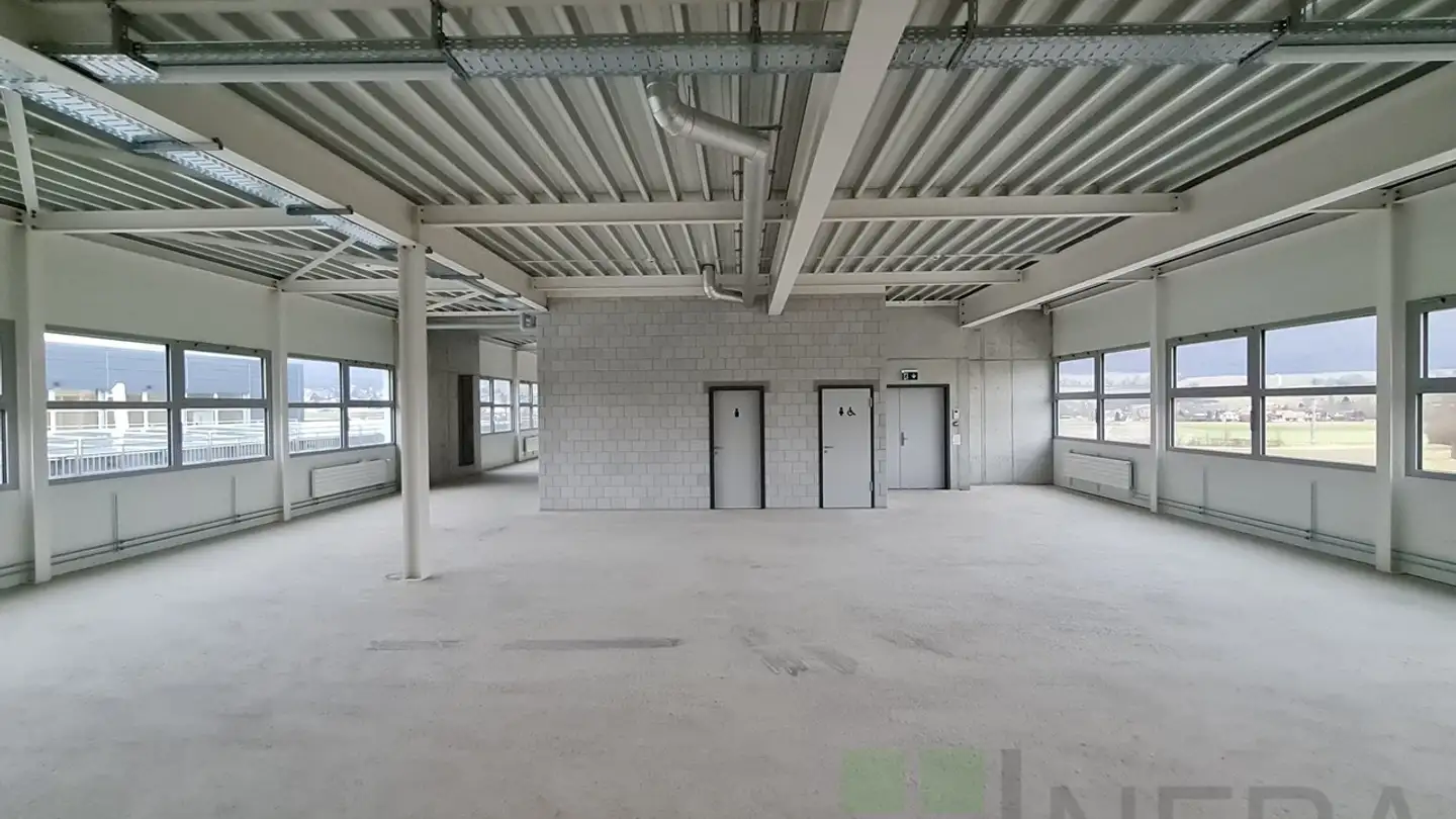 Commercial for rent - 2800 Delémont