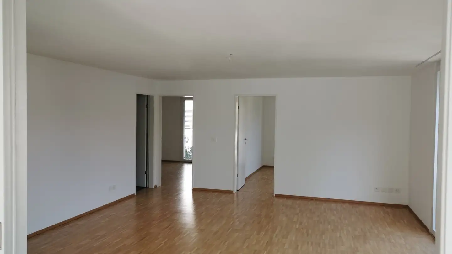 Apartment for rent - Kindergartenstrasse 12, 4153 Reinach BL - Photo 4