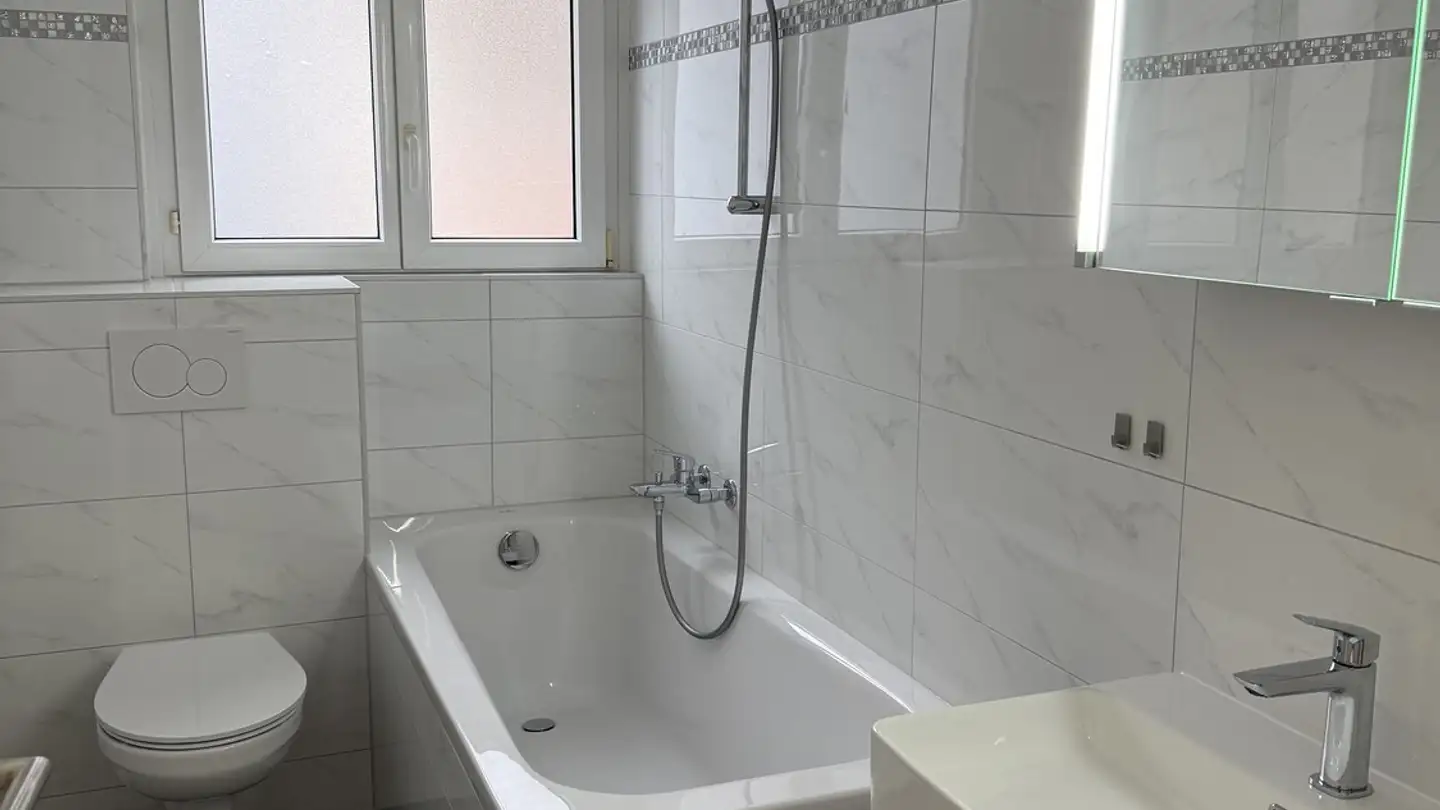 Appartement à louer - Rue Des Oeillets / Nelkenstrasse 22, 2502 Biel/Bienne - Photo 4