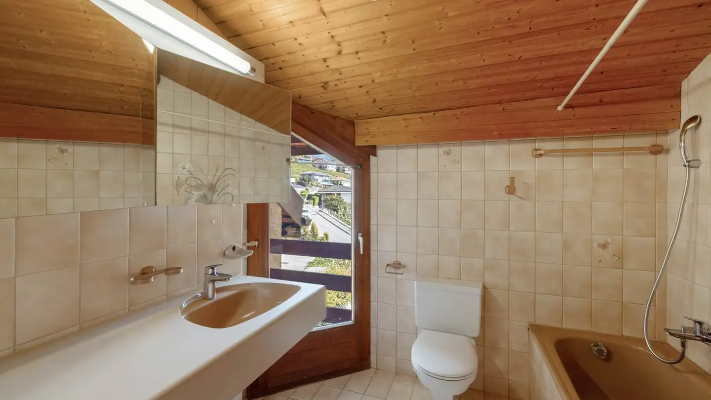 Apartment for rent - Ruelle De La Bornelette, 3972 Miège - Photo 3