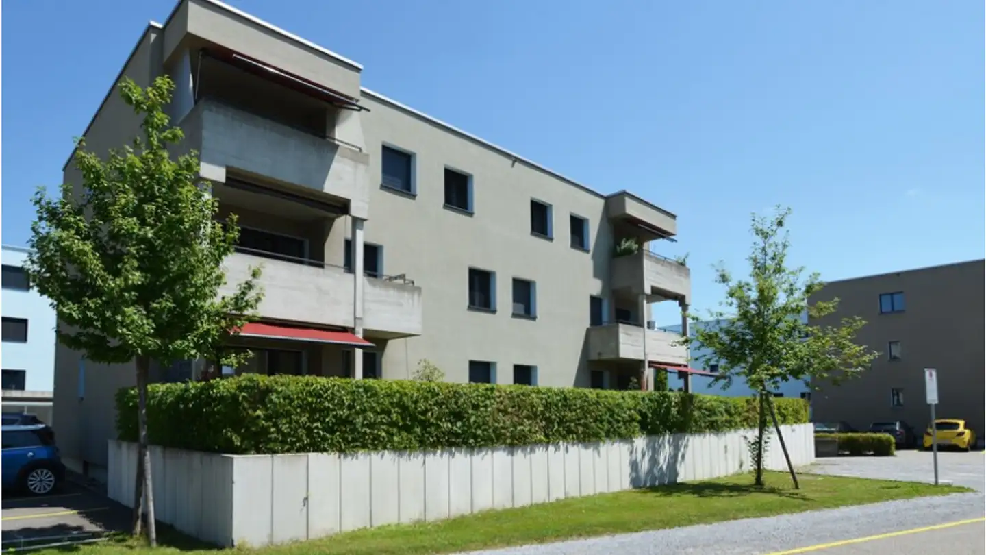 Wohnung mieten - Brandstrasse 13, 8340 Hinwil - Foto 2