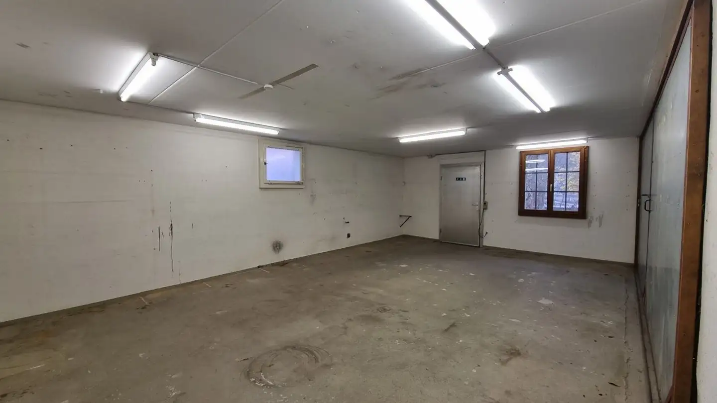 Atelier à louer - Aareweg 1a, 3294 Büren an der Aare