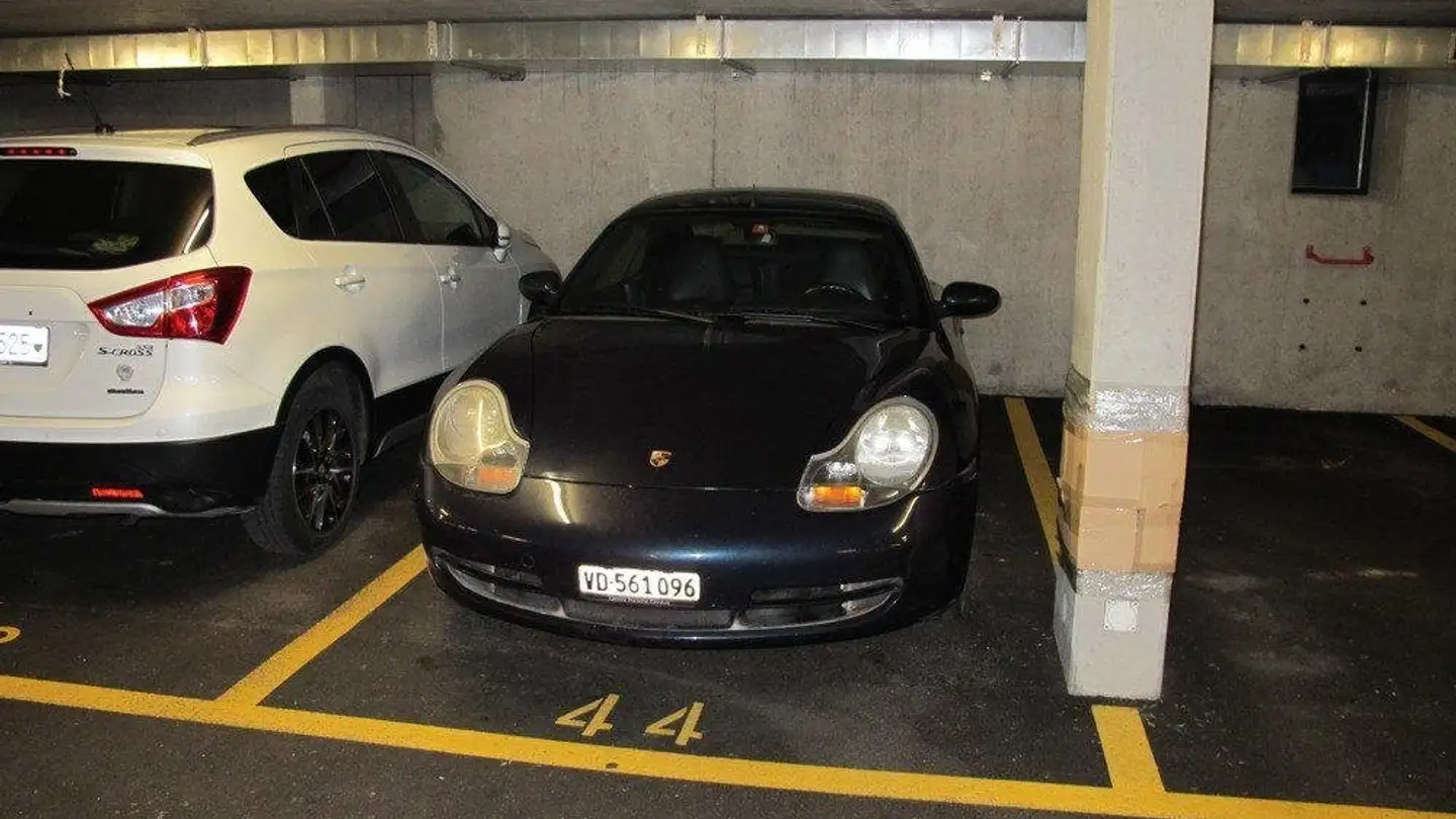 Parcheggio esterno in affitto - Chemin De Chantegrive 8, 1260 Nyon