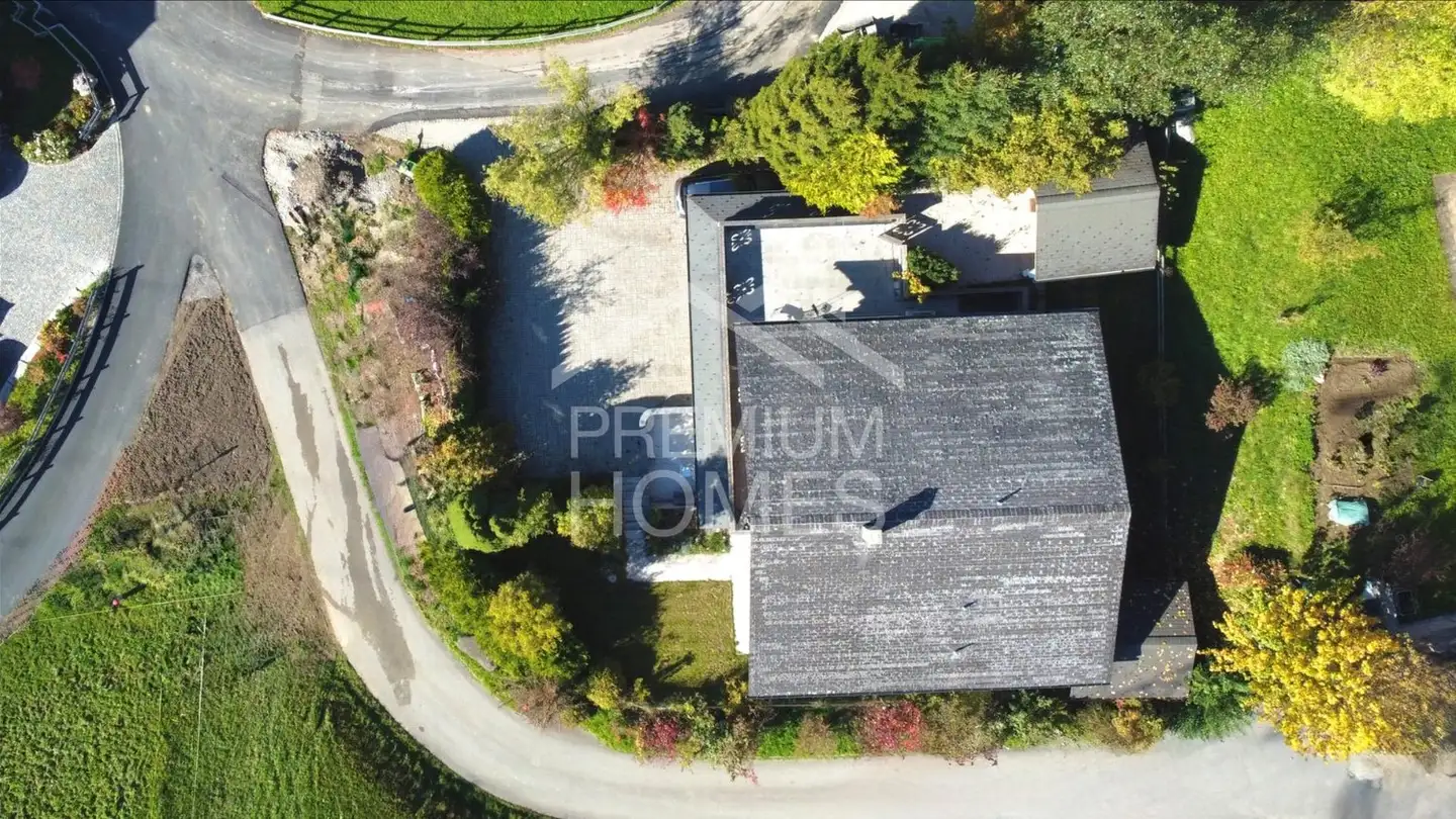 Constructible plot for sale - 3792 Saanen