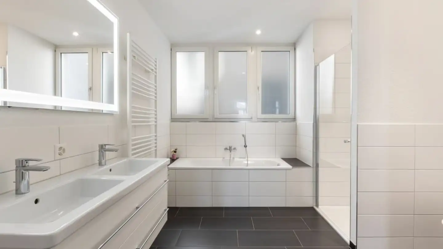 Wohnung mieten - Bahnhofstrasse 8, 8750 Glarus - Foto 3