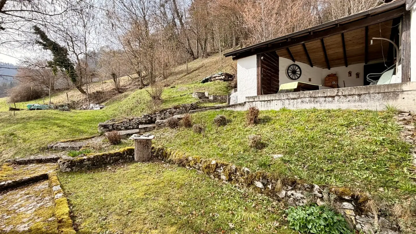 Chalet for sale - Les Hautes Roches 93, 2762 Roches BE - Photo 3