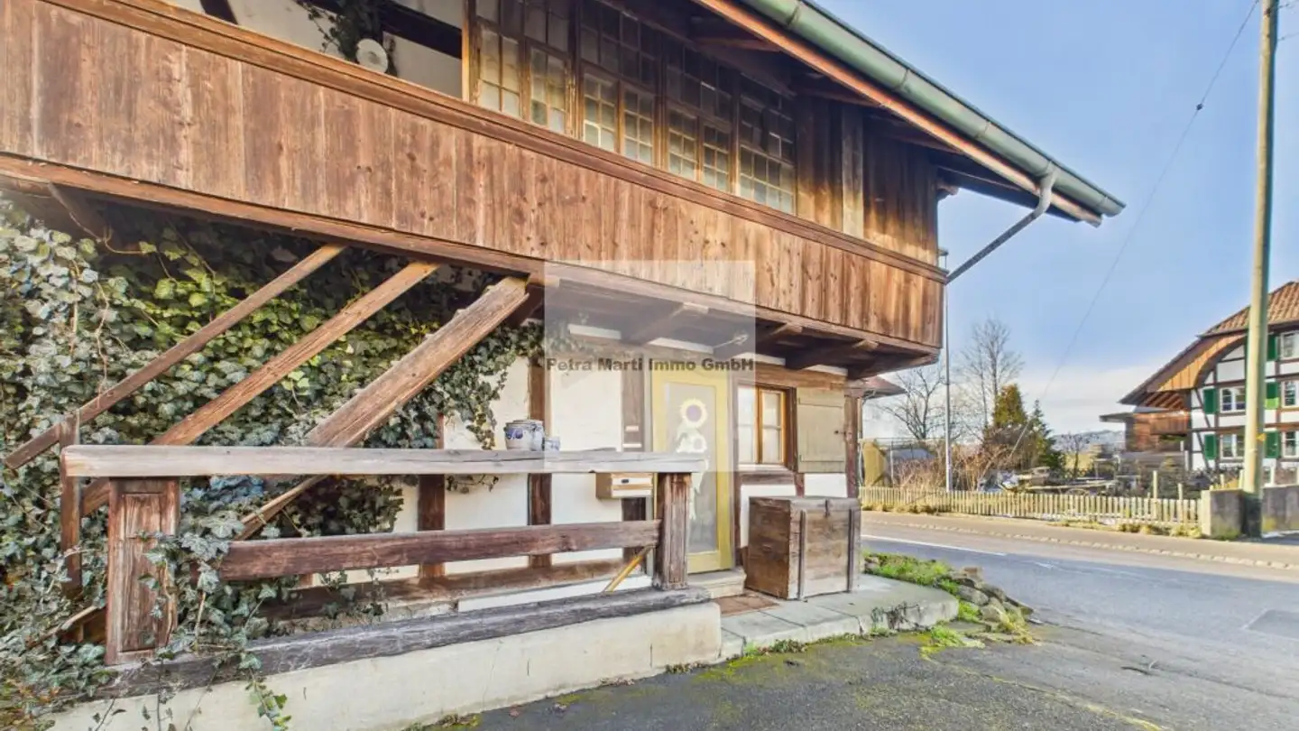 Farm for sale - Wohlenstrasse 15, 3043 Uettligen