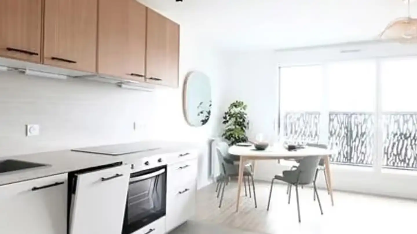 Apartment for rent - Route de l'Etraz 50, 1260 Nyon - Photo 2