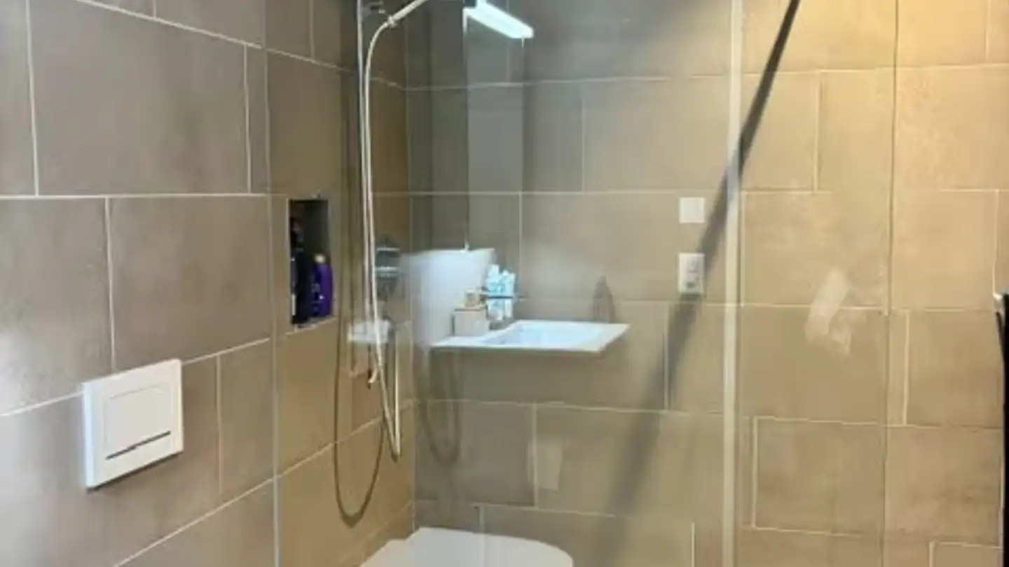 Wohnung mieten - Bahnweg 8, 8862 Schübelbach - Foto 3