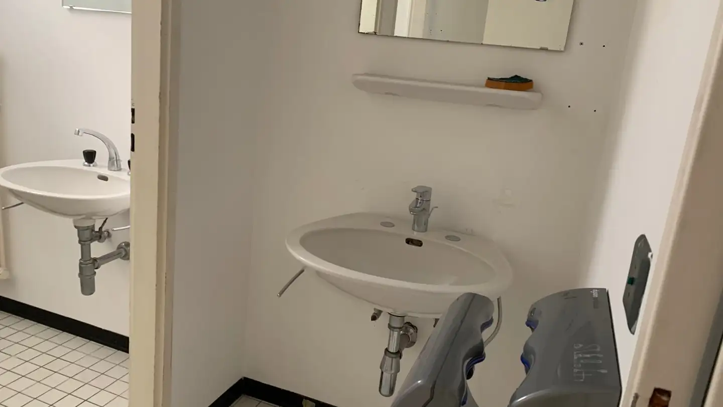 Spazio ufficio in vendita - 6830 Chiasso - Foto 3