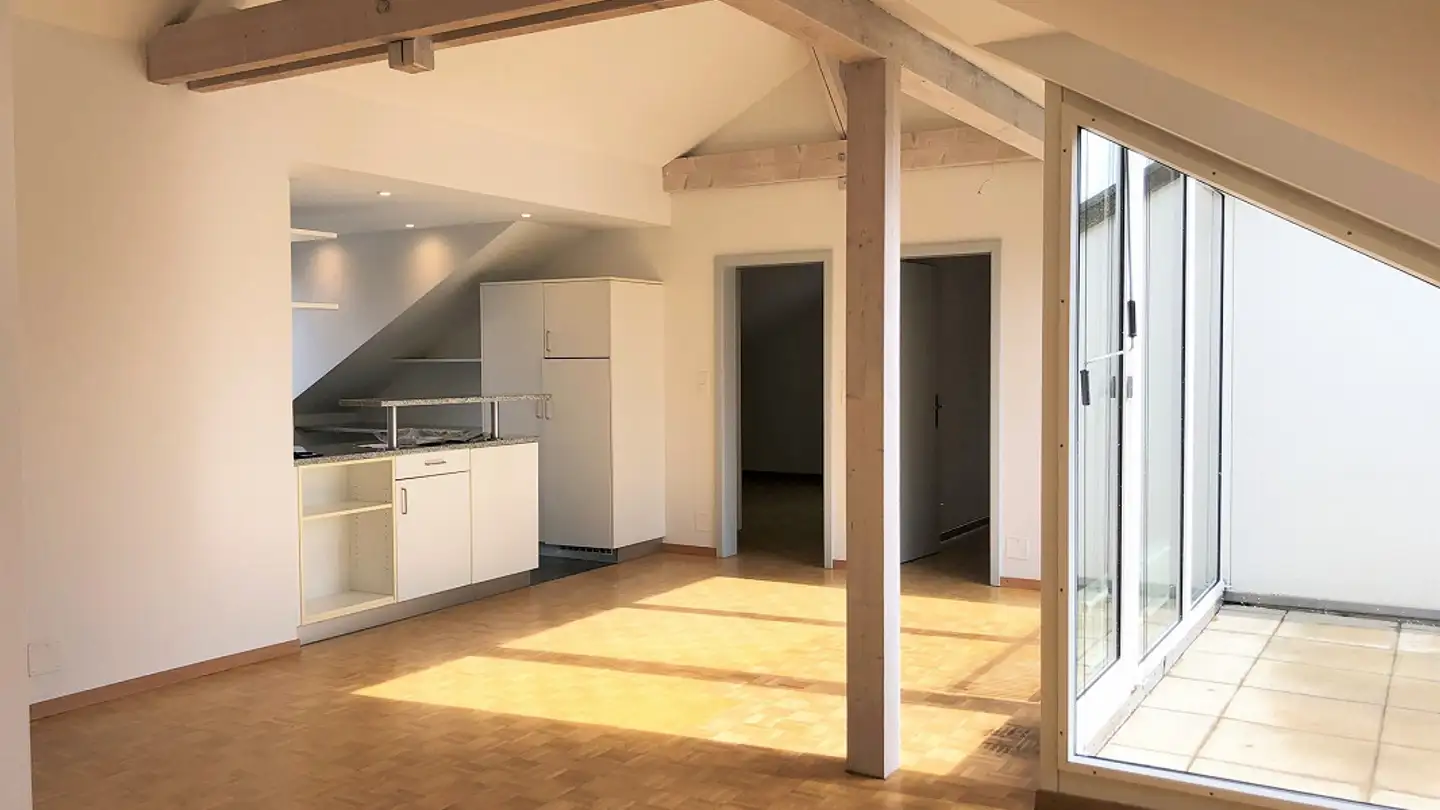 Attique à louer - Allmendstrasse 17, 3052 Zollikofen