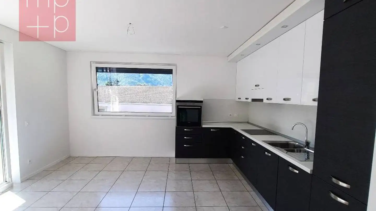 Penthouse for sale - 6802 Rivera - Photo 2