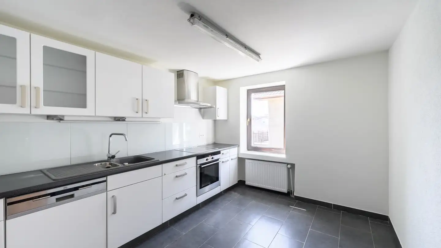 Appartement à louer - Place De La Gare 5, 2735 Malleray - Photo 3
