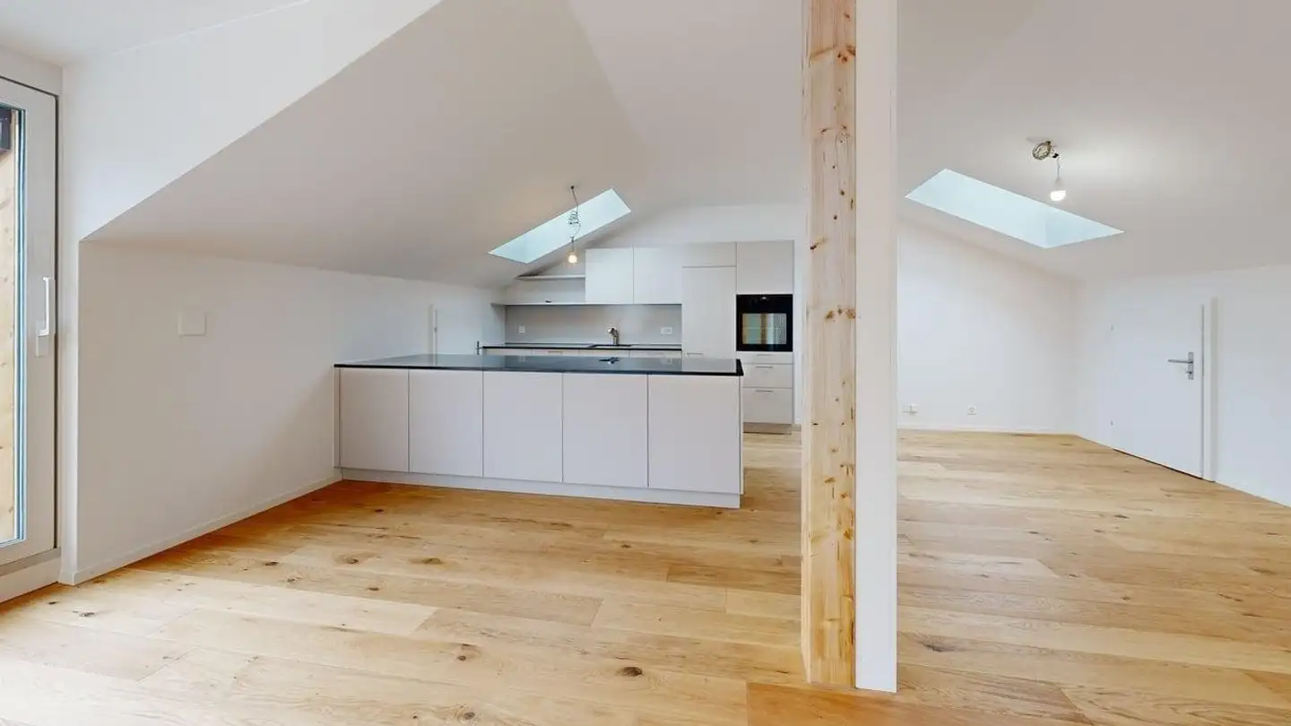 Dachgeschosswohnung mieten - Chemin Du Tilleul / Lindenweg 115, 2503 Biel/Bienne - Foto 4