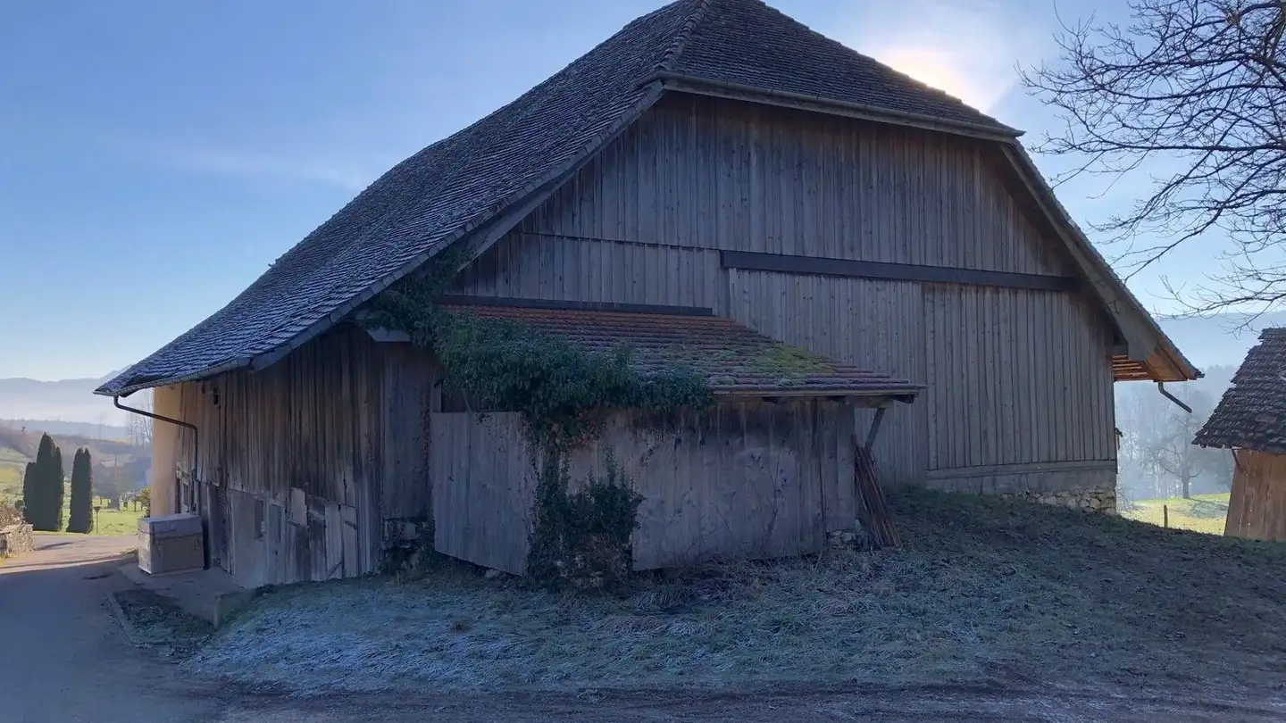 Farm for rent - La Louvière, 2802 Develier - Photo 3