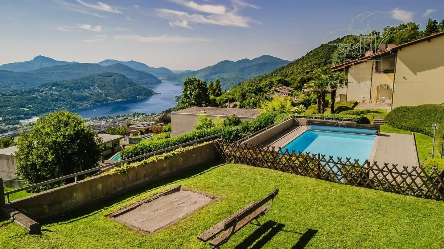 Attique à vendre - 6936 Cademario