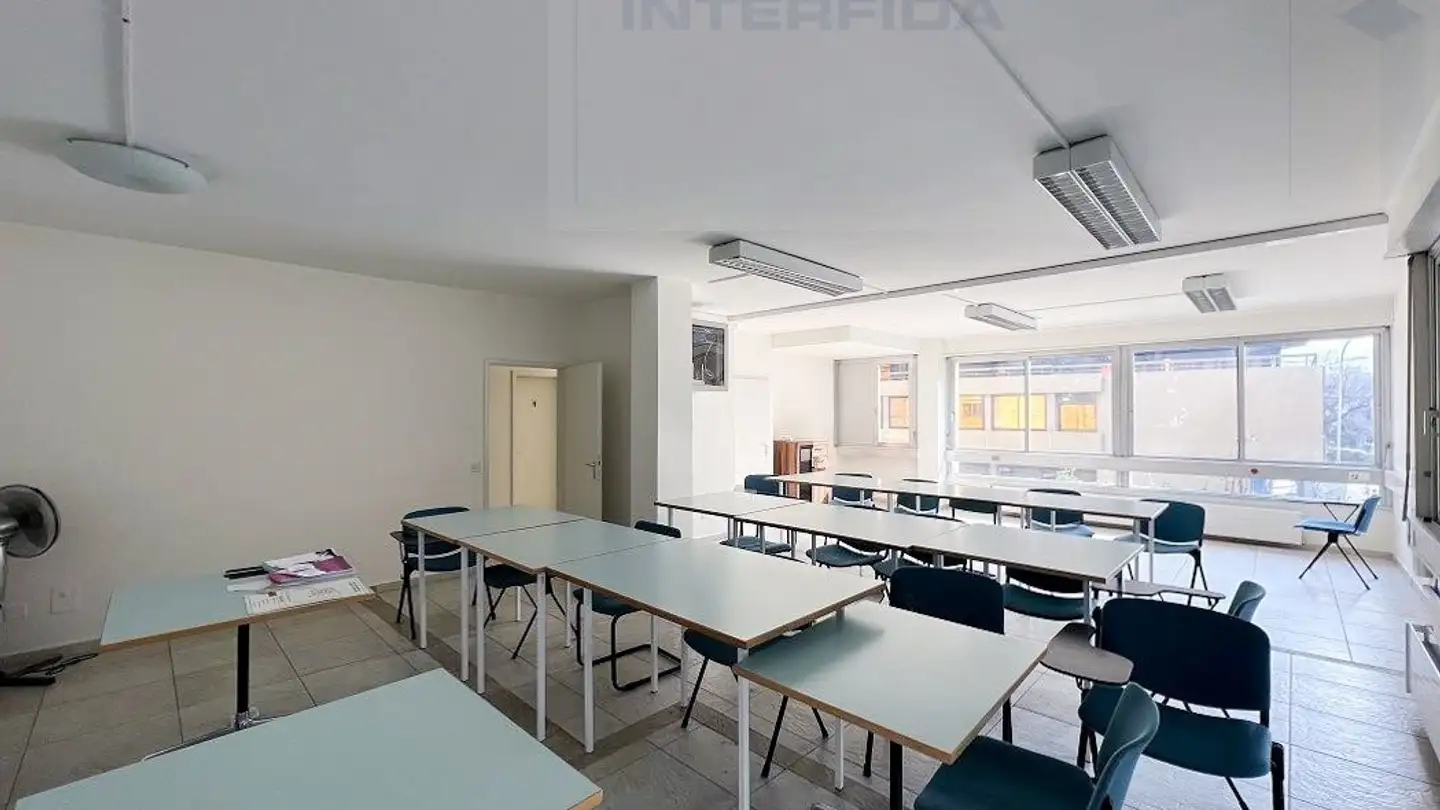 Bureau à louer - Via Vincenzo Vela 4, 6830 Chiasso - Photo 3