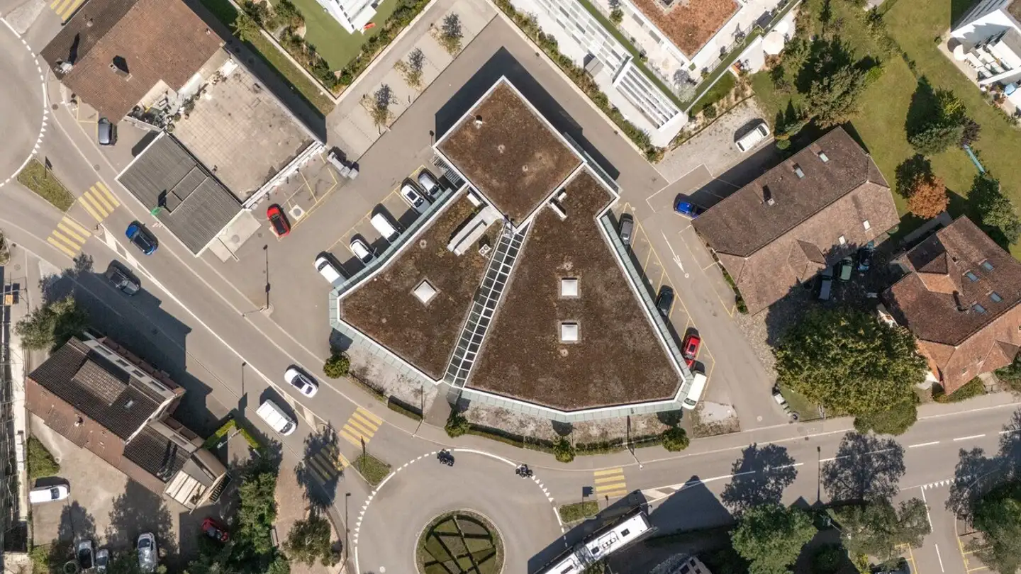 Gewerbe mieten - Zentralstrasse 54a, 5610 Wohlen AG - Foto 2